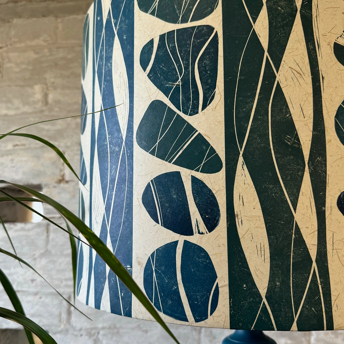 Floor lampshade for stylish coastal themes